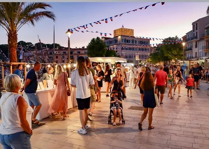 Portissol T1 Rdj Clim Parking Privatif 300m アパート *